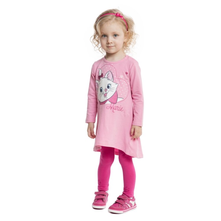 Маленькая девочка в розовых колготках фото